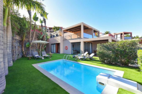 Villa Salobre Terraza Dos | Luxury Retreat in Gran Canaria | Private Outdoor Heatable Pool | BBQ Facilities | Shaded Outdoor Dining Area | Salobre Golf Resort
